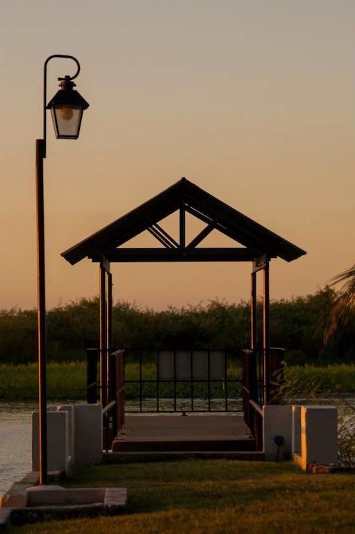 Posada Del Muelle Esquina  Extérieur photo